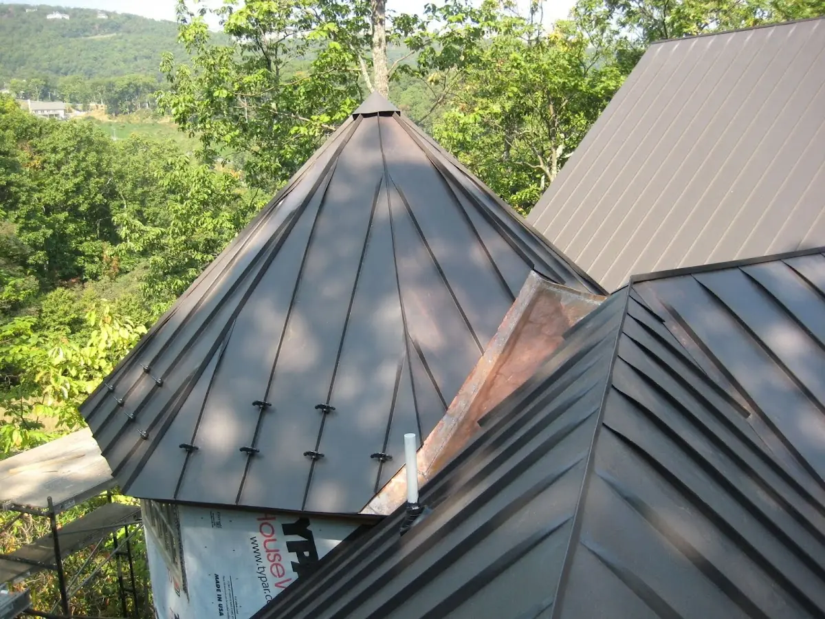 Professional Gutter Cleaning by Craftsman Roofing in Imlay